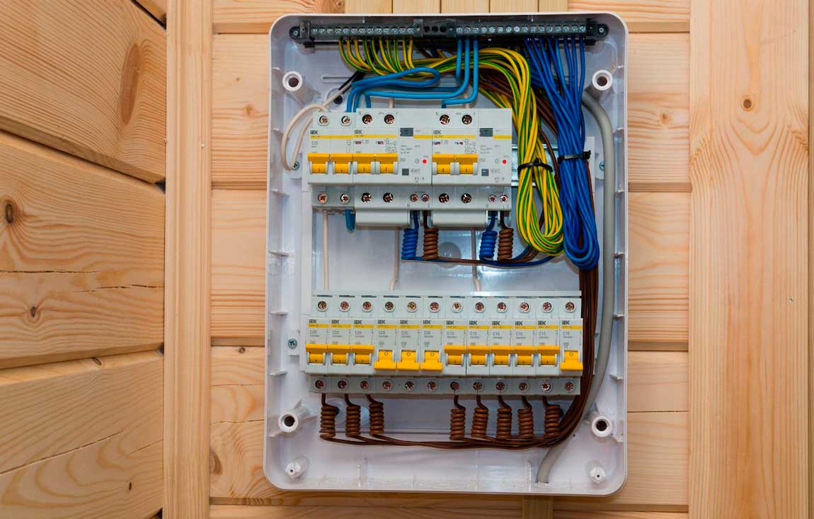 Выбираем правильный электрощиток для частного дома